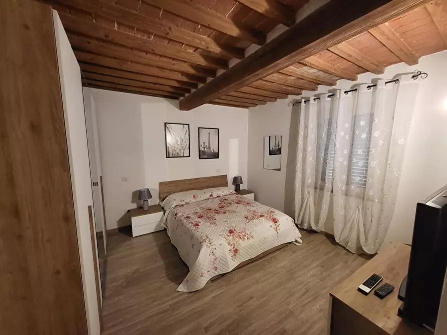 Immagine 6 di Appartamento in vendita  a Santa Maria A Monte