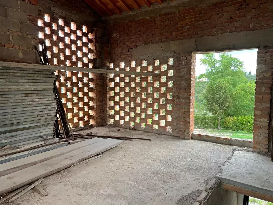 Immagine 8 di Deposito in vendita  a San Miniato