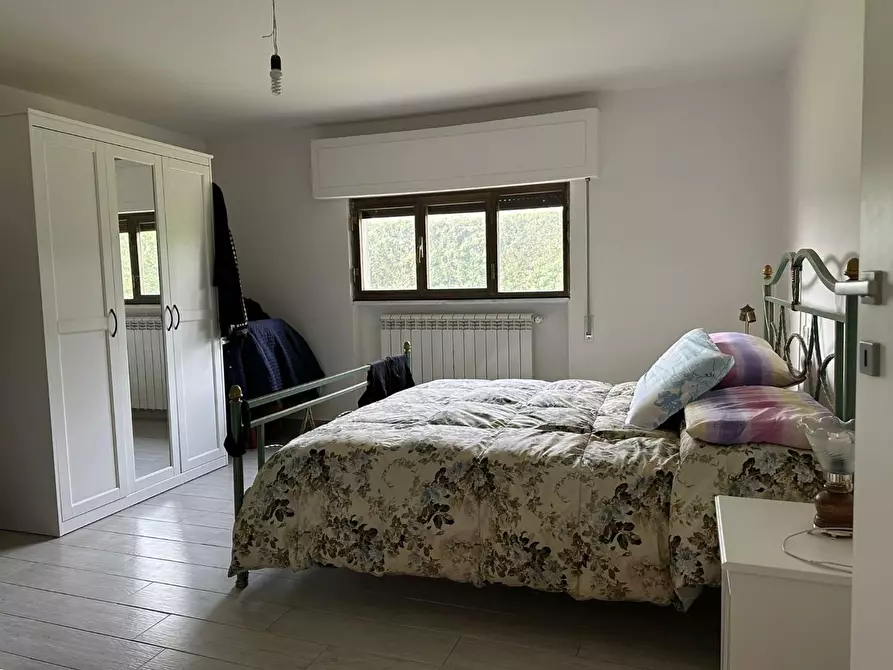 Immagine 29 di Villa in vendita  a Capannori