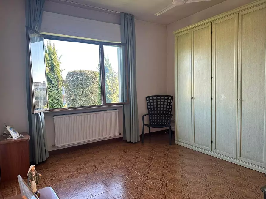 Immagine 16 di Villa in vendita  a Capannori