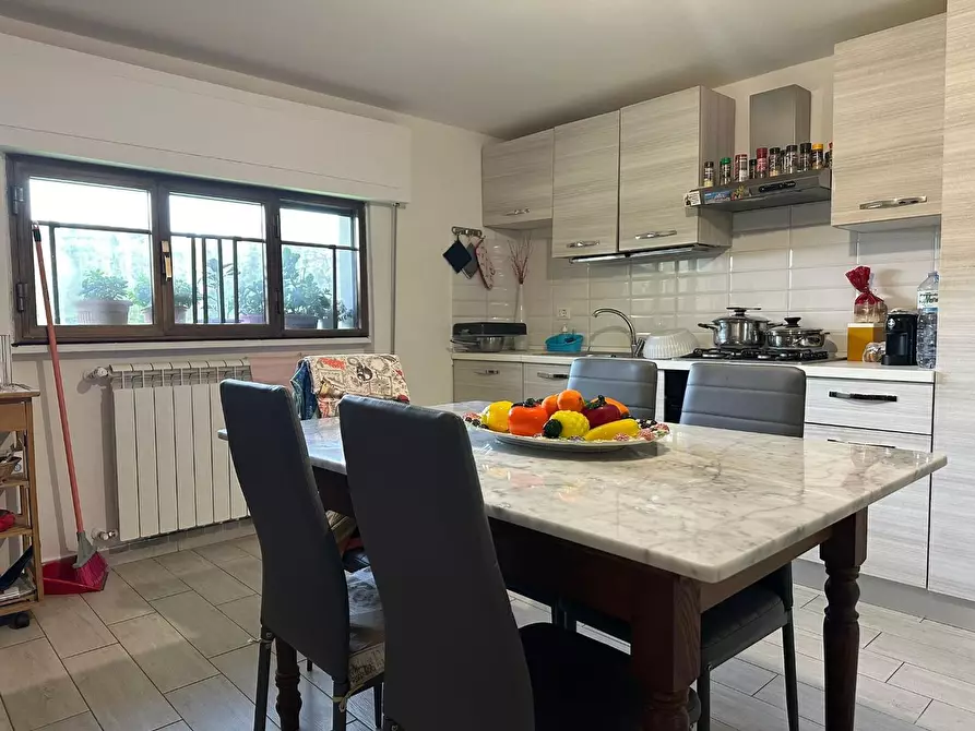 Immagine 26 di Villa in vendita  a Capannori