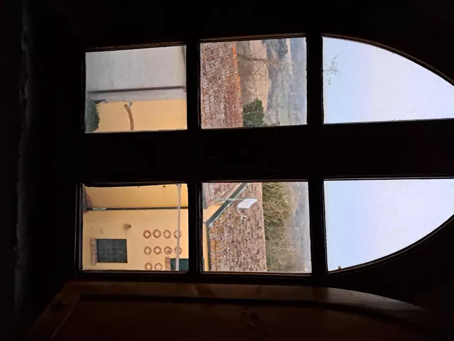 Immagine 61 di Palazzo in vendita  a Peccioli