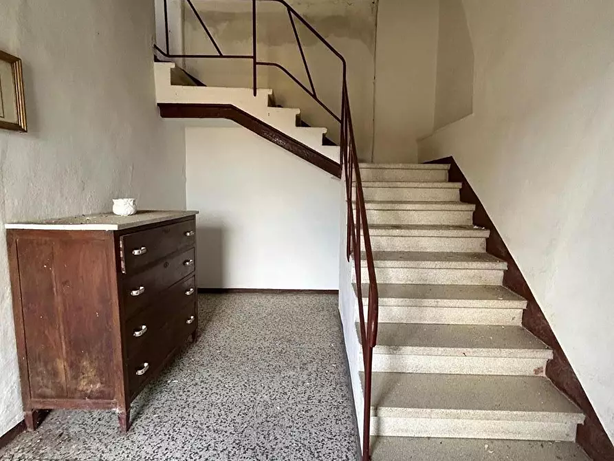 Immagine 51 di Palazzo in vendita  a Peccioli