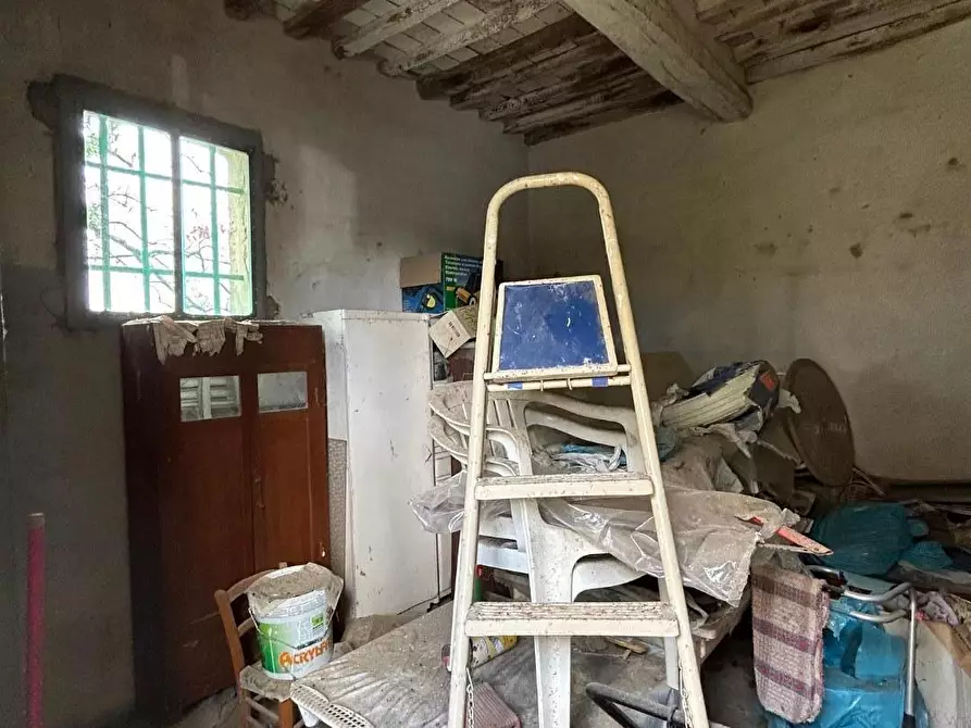 Immagine 49 di Palazzo in vendita  a Peccioli