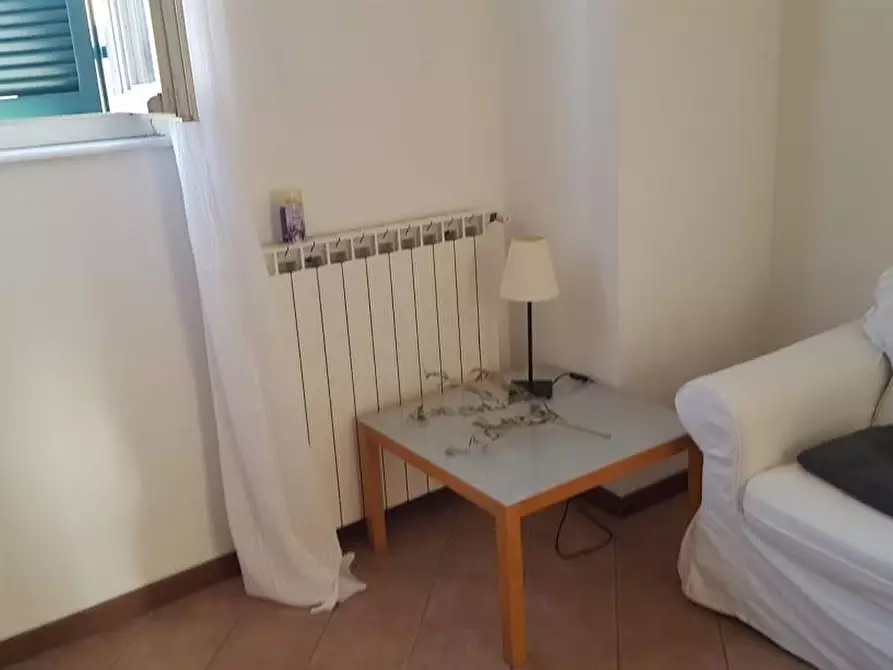 Immagine 2 di Appartamento in affitto  a Carrara