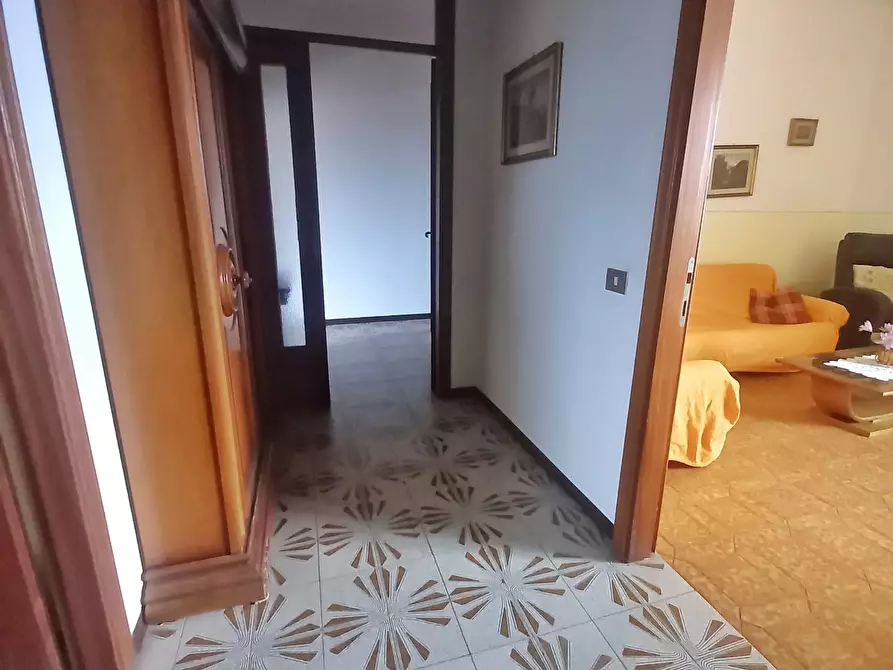 Immagine 12 di Appartamento in vendita  a Castelfiorentino