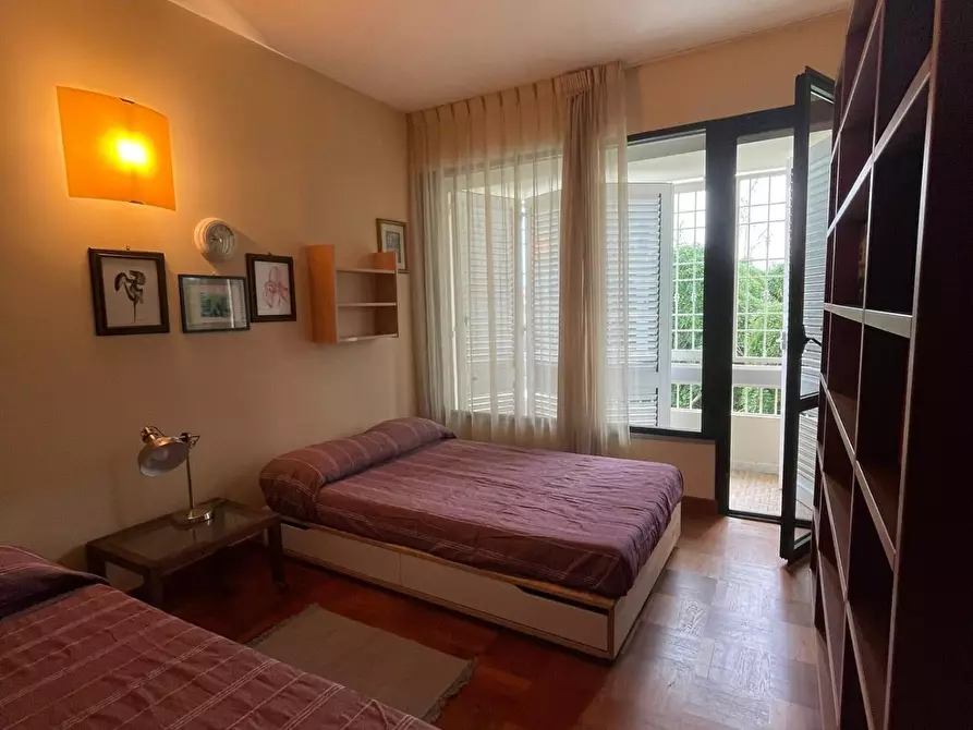 Immagine 4 di Casa bifamiliare in vendita  a Carrara