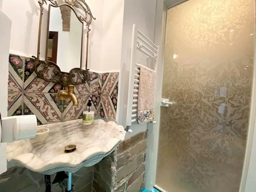 Immagine 21 di Appartamento in vendita  a Riomaggiore