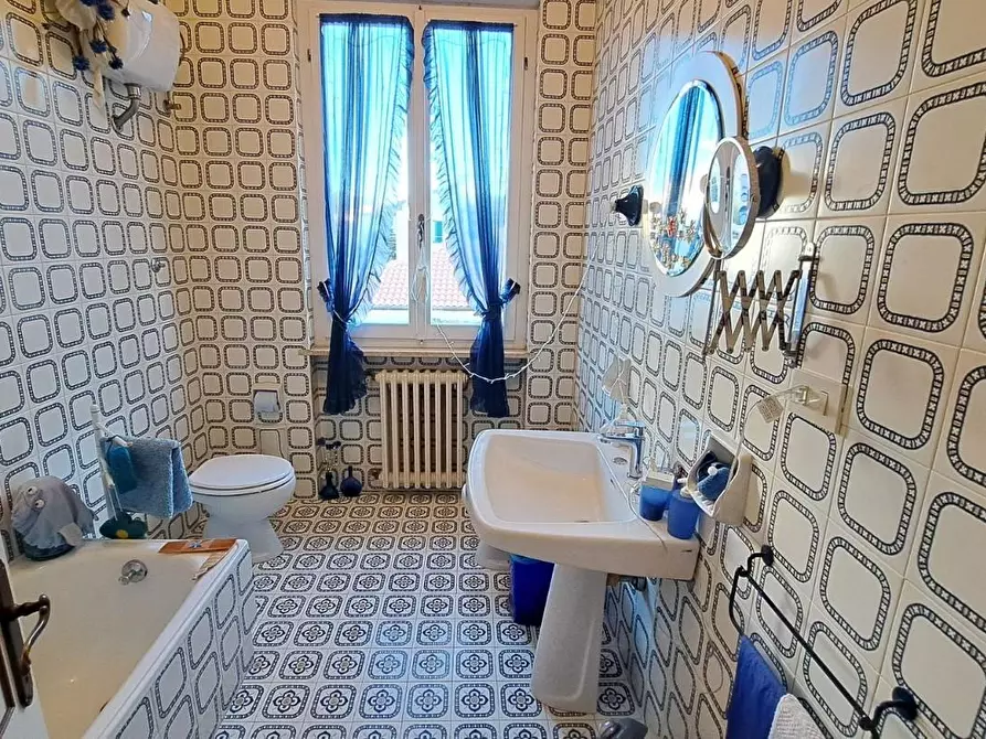 Immagine 20 di Villa in vendita  a Rosignano Marittimo