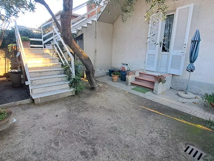 Immagine 25 di Villa in vendita  a Rosignano Marittimo