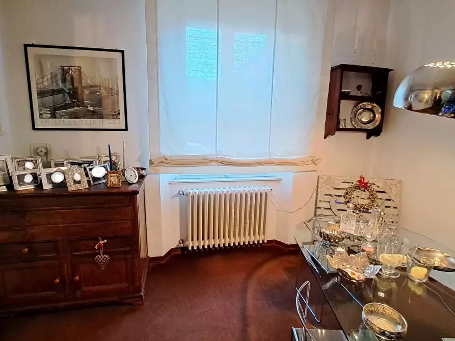 Immagine 5 di Villa in vendita  a Rosignano Marittimo