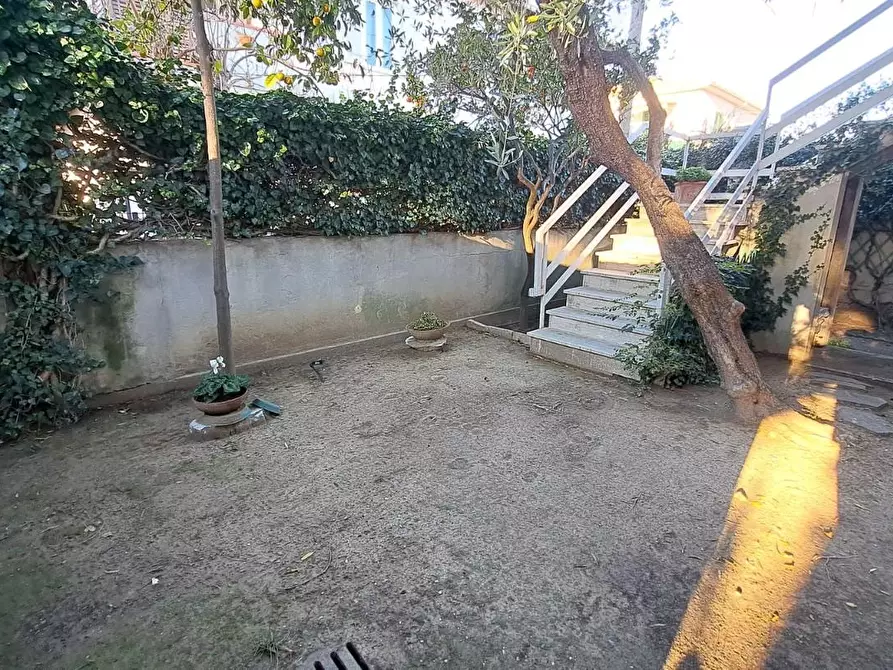 Immagine 26 di Villa in vendita  a Rosignano Marittimo