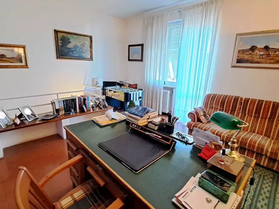 Immagine 14 di Villa in vendita  a Rosignano Marittimo