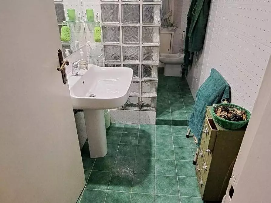 Immagine 12 di Villa in vendita  a Rosignano Marittimo