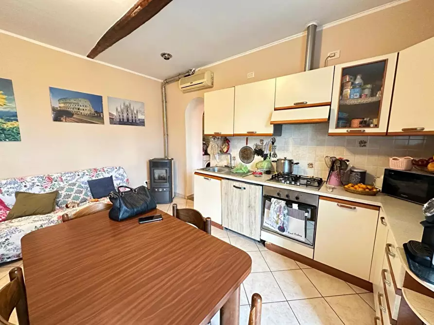 Immagine 24 di Appartamento in vendita  a Castelnuovo Magra