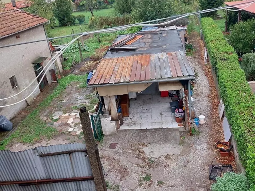 Immagine 3 di Appartamento in vendita  a Castelnuovo Magra