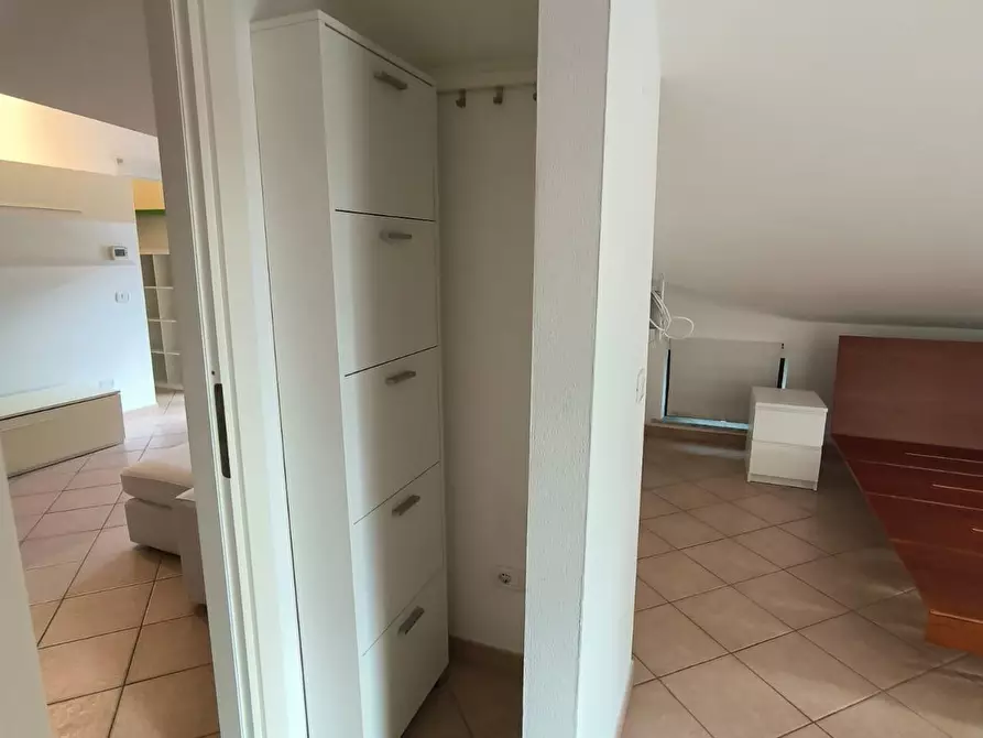 Immagine 5 di Mansarda in vendita  a Massa