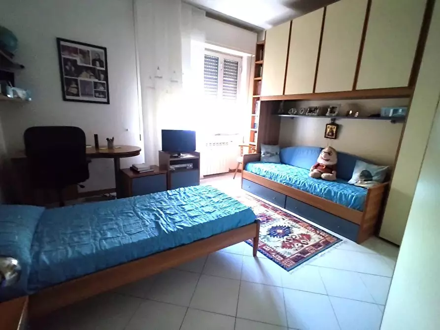 Immagine 22 di Appartamento in vendita  a Carrara