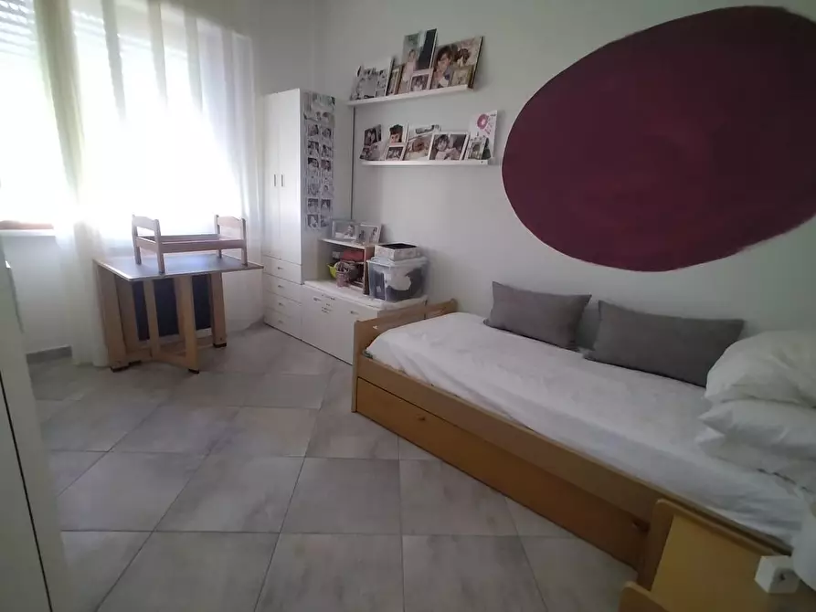 Immagine 12 di Appartamento in vendita  a Carrara