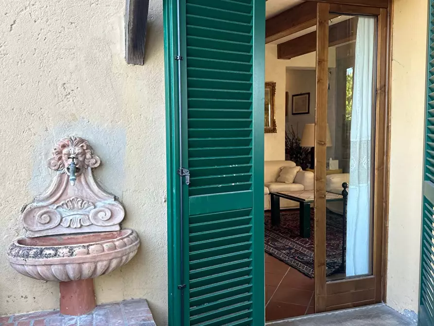 Immagine 60 di Villa in vendita  a San Miniato