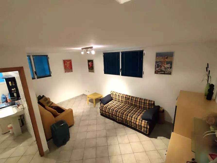 Immagine 6 di Villetta a schiera in vendita  a Massa