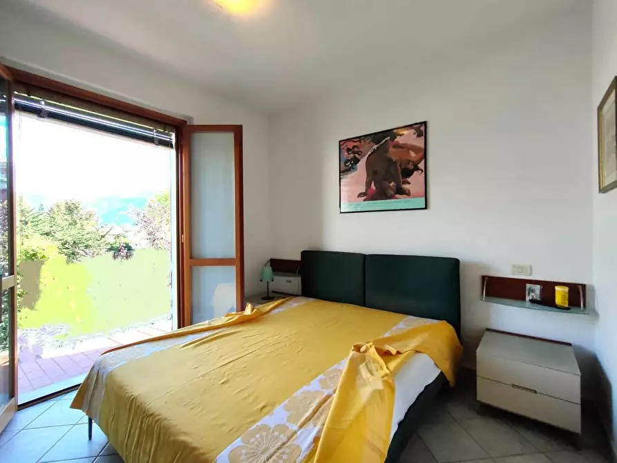 Immagine 7 di Villetta a schiera in vendita  a Massa