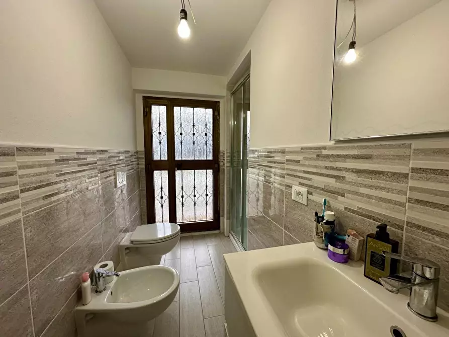 Immagine 29 di Villa in vendita  a Capannori