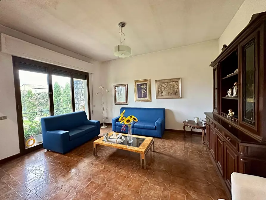 Immagine 7 di Villa in vendita  a Capannori