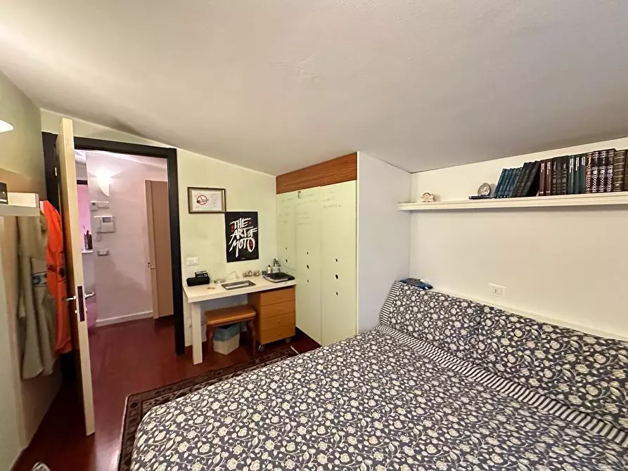 Immagine 24 di Casa semindipendente in vendita  a Carrara