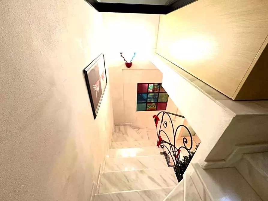 Immagine 20 di Casa semindipendente in vendita  a Carrara