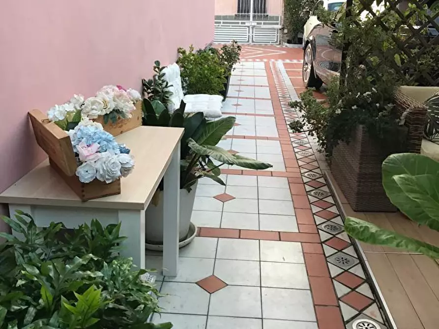 Immagine 39 di Casa bifamiliare in vendita  a Carrara