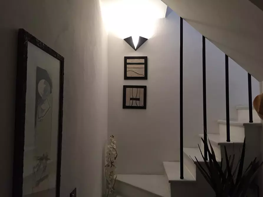 Immagine 24 di Casa bifamiliare in vendita  a Carrara