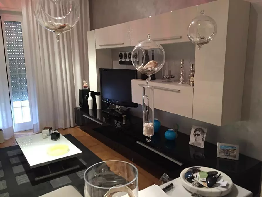 Immagine 34 di Casa bifamiliare in vendita  a Carrara