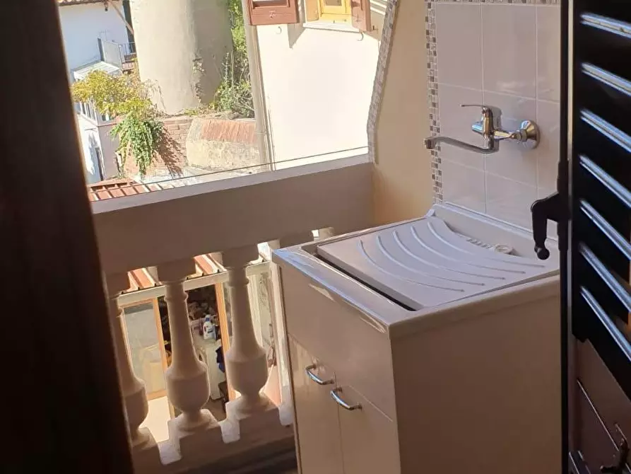 Immagine 14 di Appartamento in affitto  a Empoli