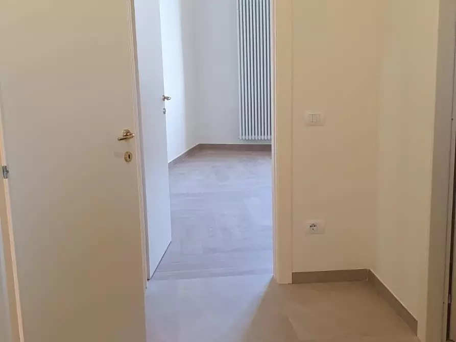 Immagine 5 di Appartamento in affitto  a Empoli