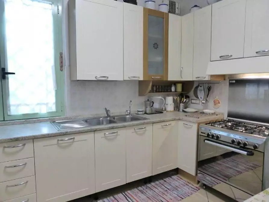 Immagine 5 di Casa bifamiliare in affitto  a Forte Dei Marmi