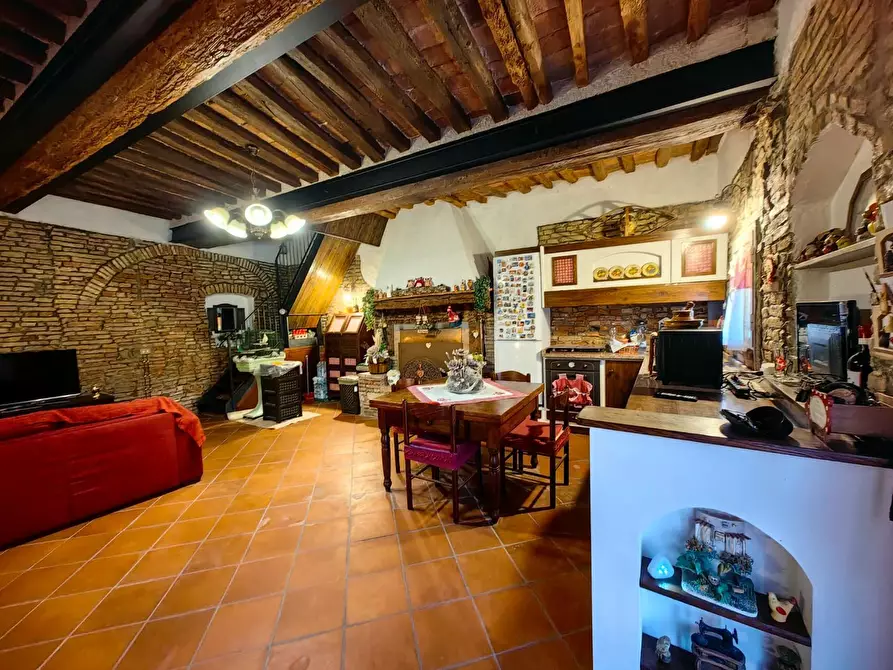 Immagine 5 di Terratetto in vendita  a Crespina Lorenzana