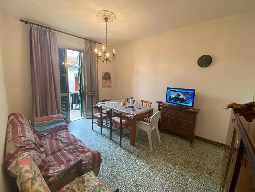 Immagine 11 di Appartamento in vendita  a Pontedera