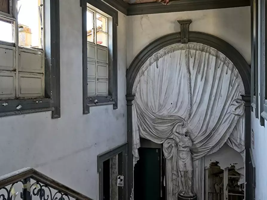 Immagine 3 di Villa in vendita  a Pisa