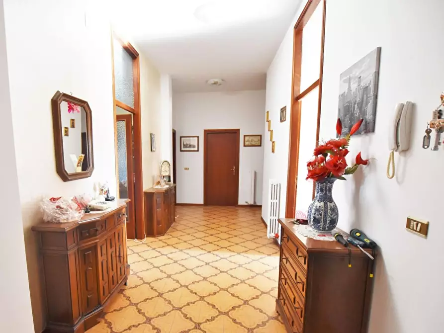 Immagine 9 di Appartamento in vendita  a Castelfiorentino