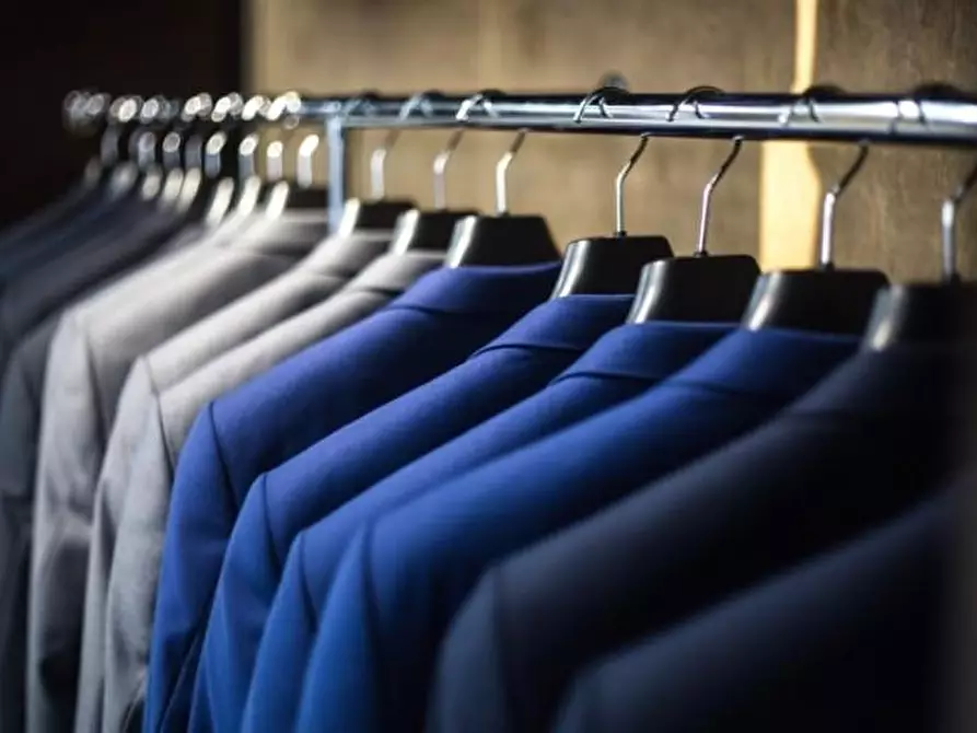 Immagine 3 di Showroom in affitto  a Empoli