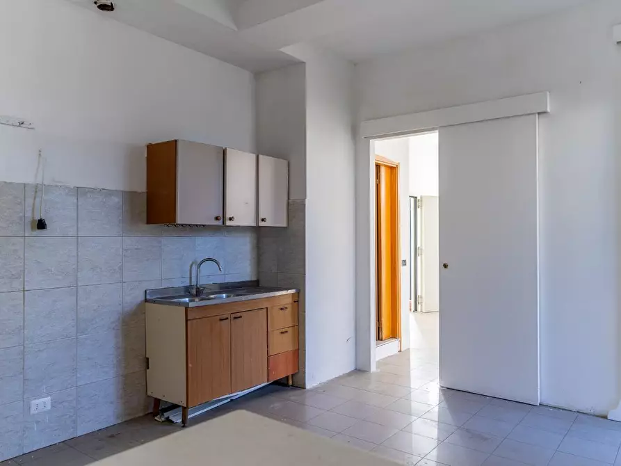 Immagine 21 di Appartamento in vendita  a Vinci