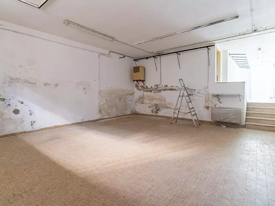 Immagine 27 di Appartamento in vendita  a Vinci