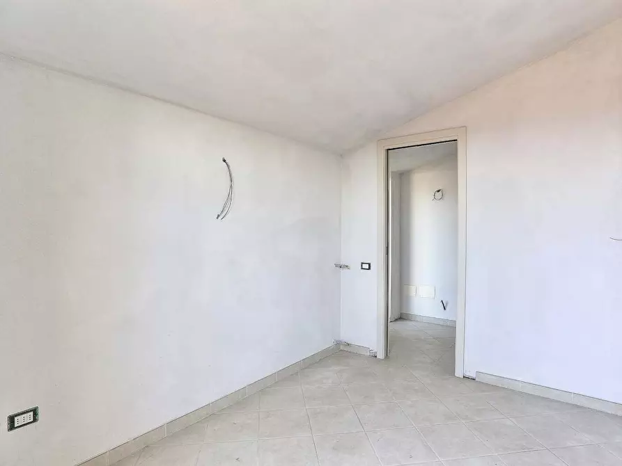 Immagine 6 di Mansarda in vendita  a Rosignano Marittimo