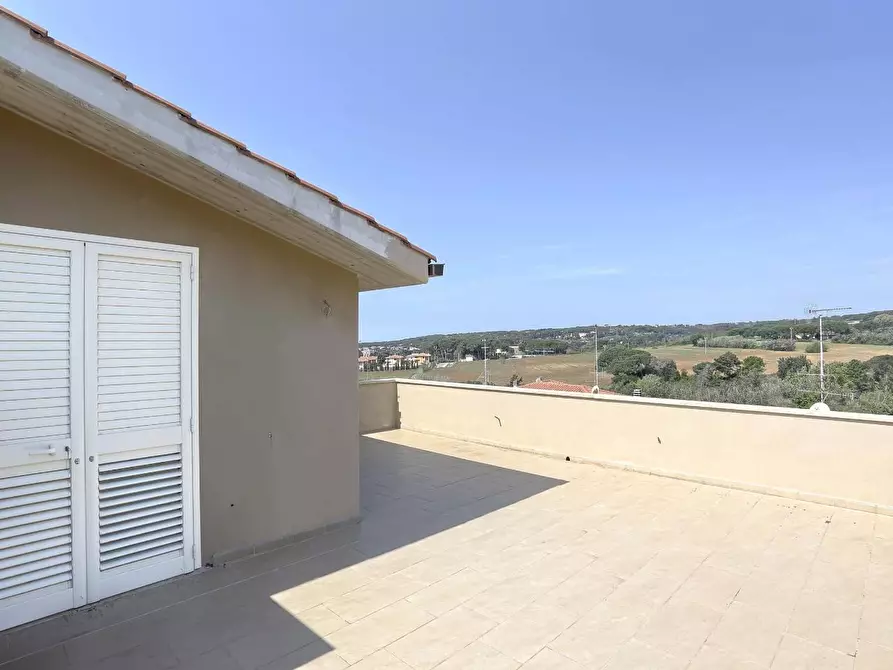 Immagine 8 di Mansarda in vendita  a Rosignano Marittimo