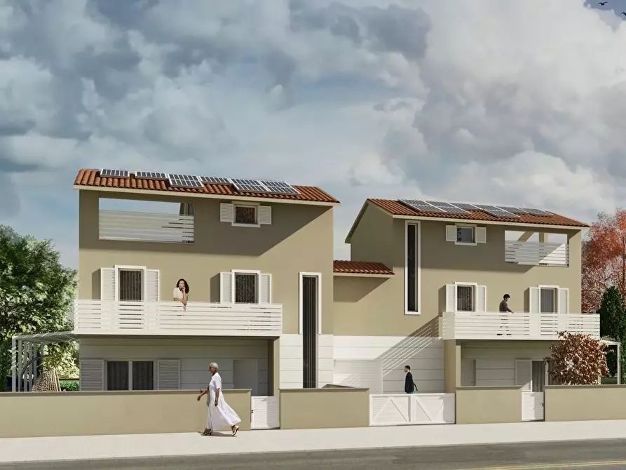 Immagine 2 di Casa bifamiliare in vendita  a Pisa