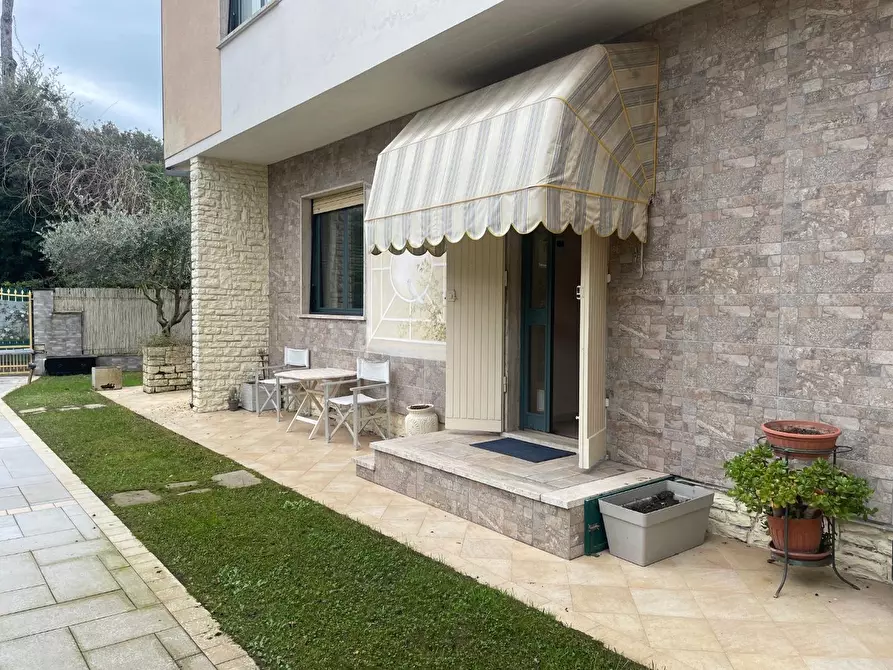 Immagine 24 di Casa bifamiliare in affitto  a Forte Dei Marmi