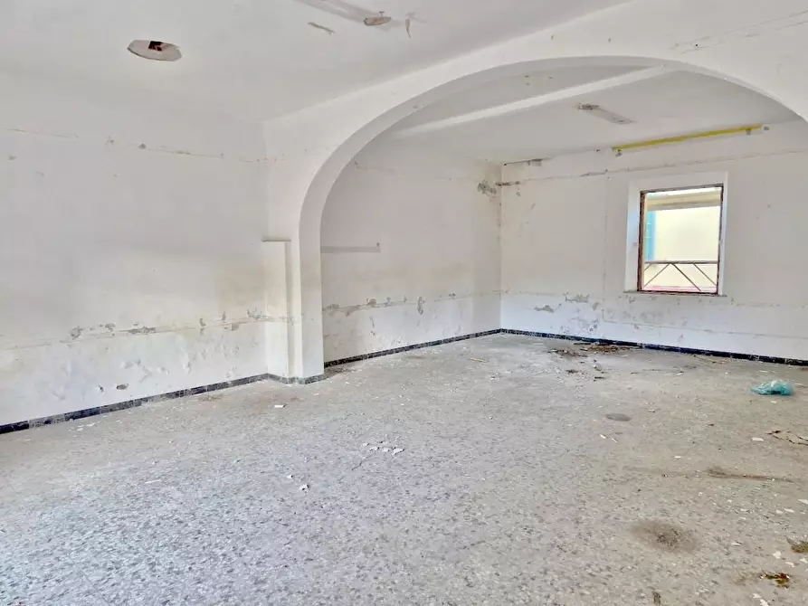 Immagine 38 di Appartamento in vendita  a Pisa