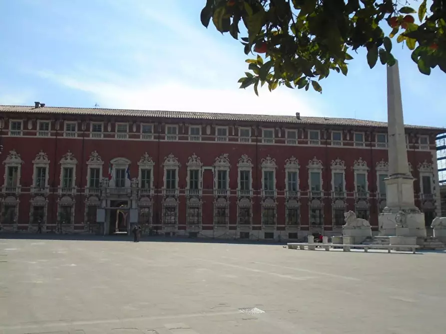 Immagine 24 di Appartamento in vendita  a Massa