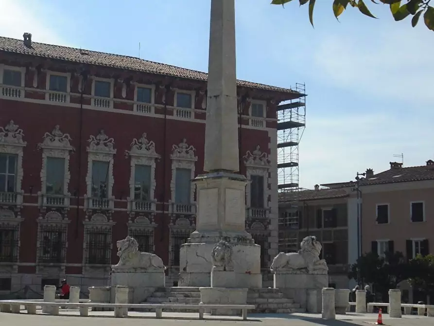 Immagine 25 di Appartamento in vendita  a Massa